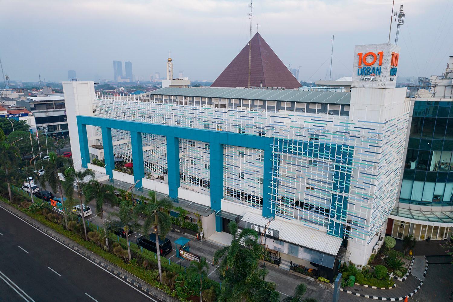 1O1 เออร์เบิน จาการ์ตา เกลาปา กาดิง Hotel ภายนอก รูปภาพ